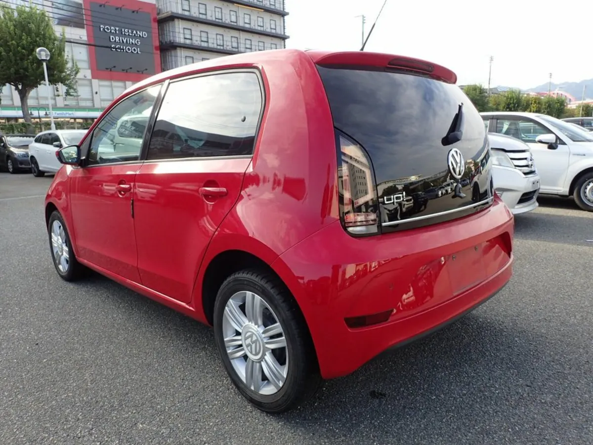 Volkswagen up! High UP 1.0 5Dr Automatic - Image 4