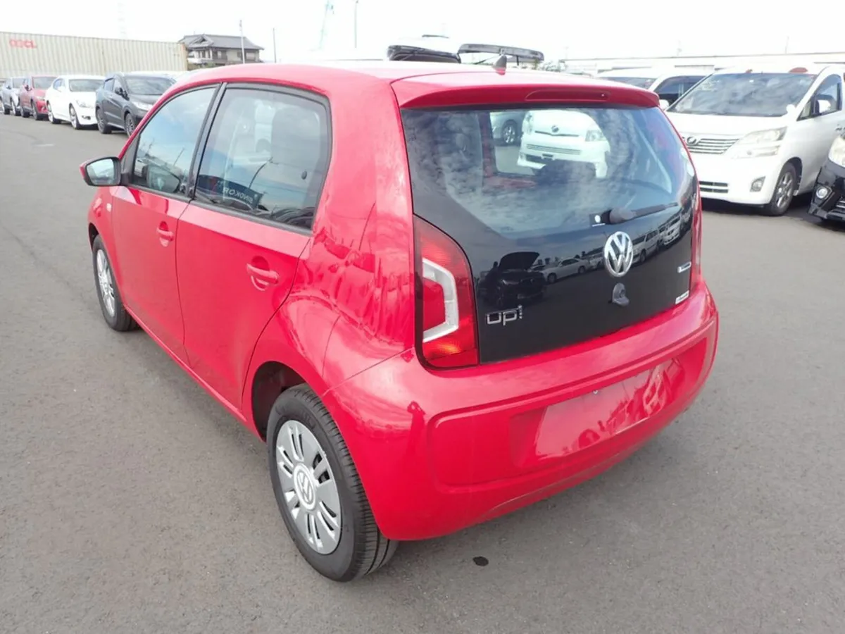 Volkswagen up! Move Up 1.0 5Dr Automatic - Image 4