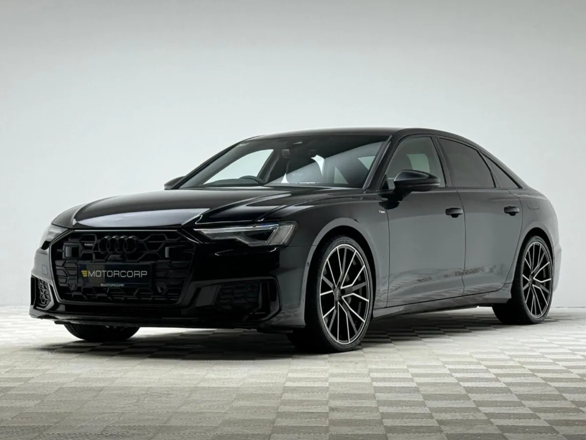 Audi A6 50 TFSI E S LINE BLACK EDITION - Image 3