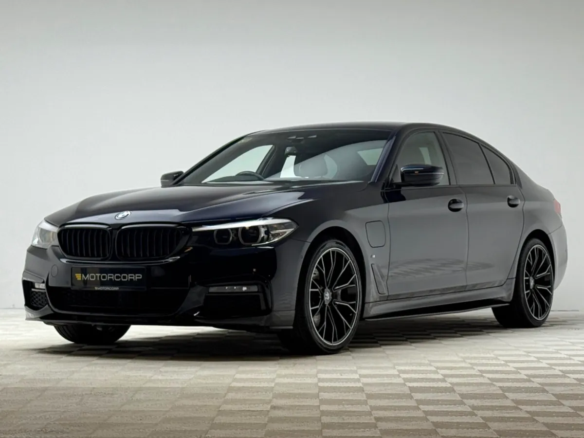 BMW 5-Series 530E M SPORT - Image 3
