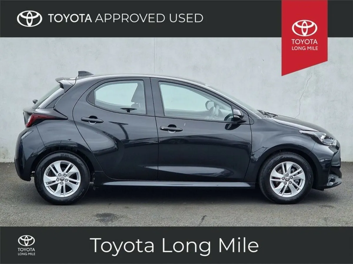Toyota Yaris 1.5 Petrol Luna 5dr - Image 3