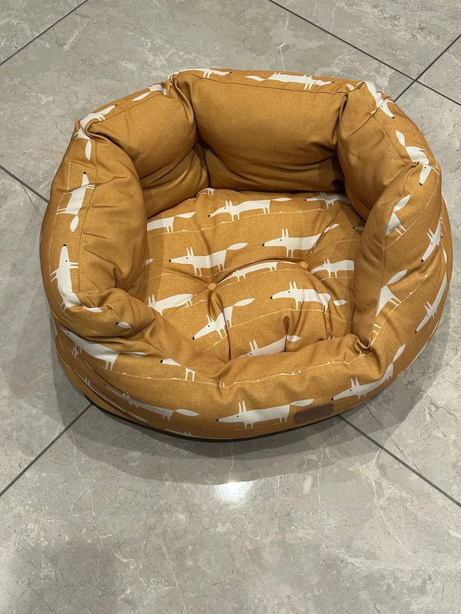 Scion living Pet bed size S NEW - Image 2