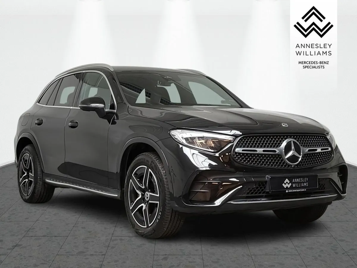 Mercedes-Benz GLC GLC300e AMG Line 4Matic - Image 1