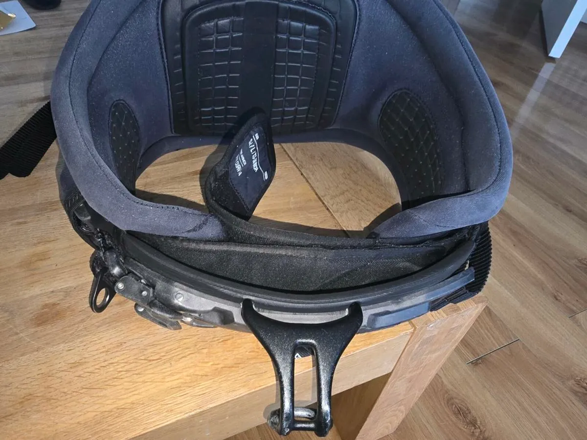 Kitesurfing Harness - Image 2