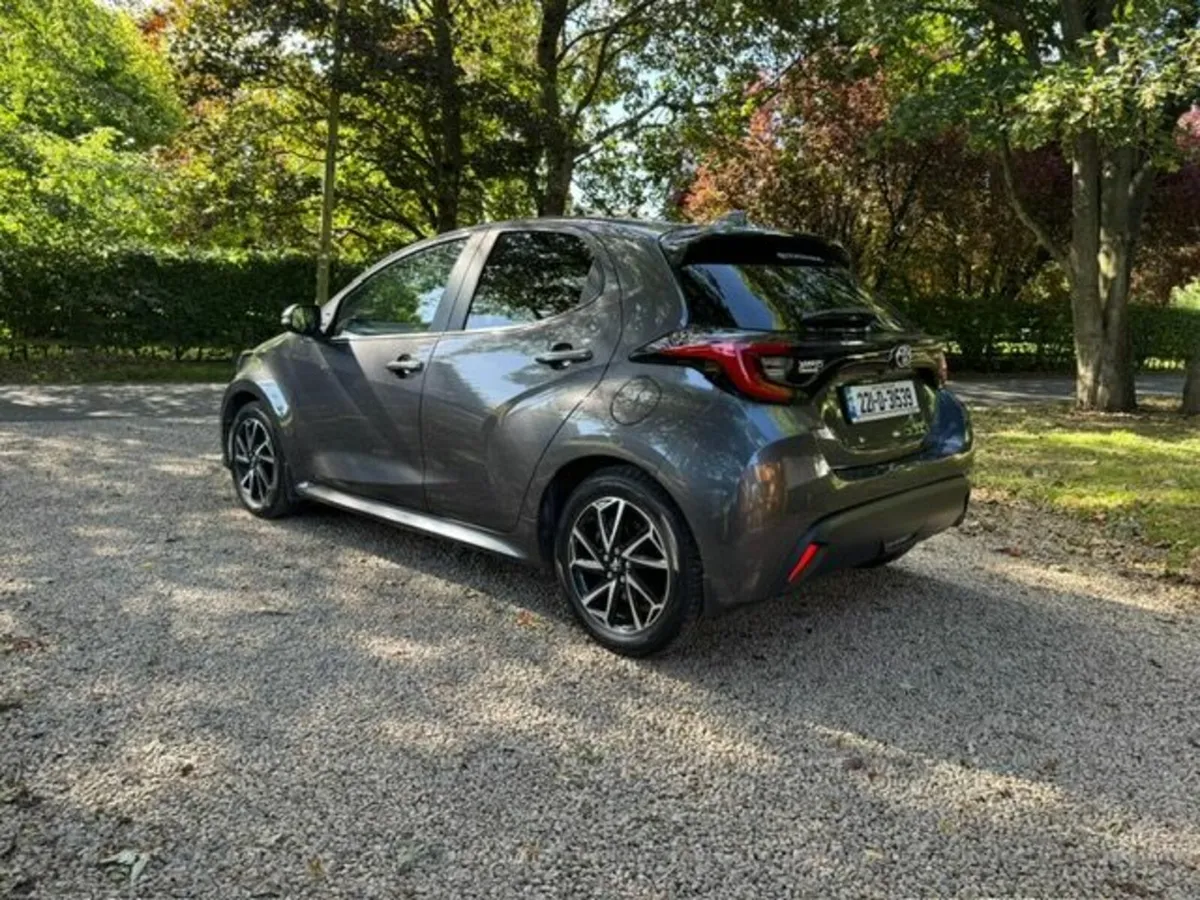 Toyota Yaris 2022 Luna Sport 1.5L hybrid petrol - Image 2