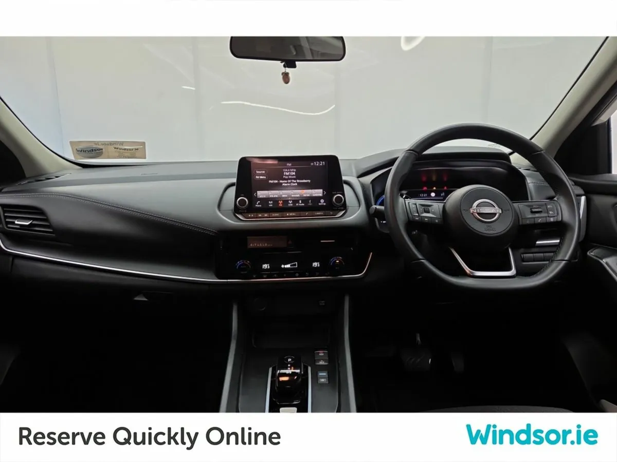 Nissan Qashqai ePOWER QASHQAI SV *Scrappage deal* - Image 4