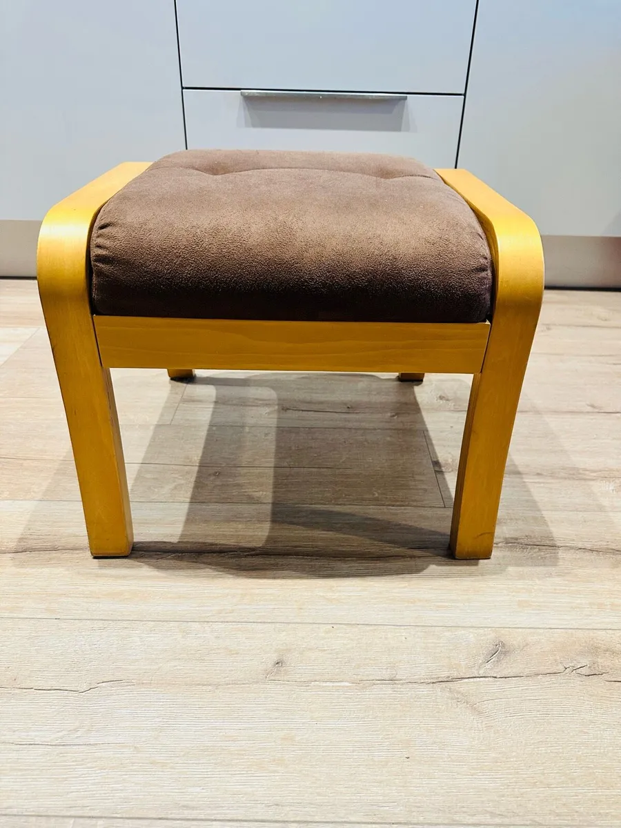 Wooden stool - Image 2