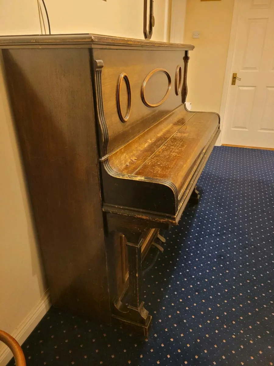 Piano Harmston & Flicking Cardiff - Image 2