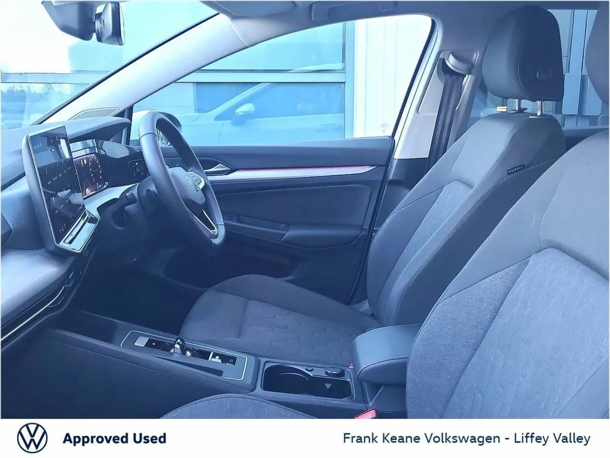 Volkswagen Golf  EDITION 75 AUTO 1.5 MHEV 116HP *P - Image 4