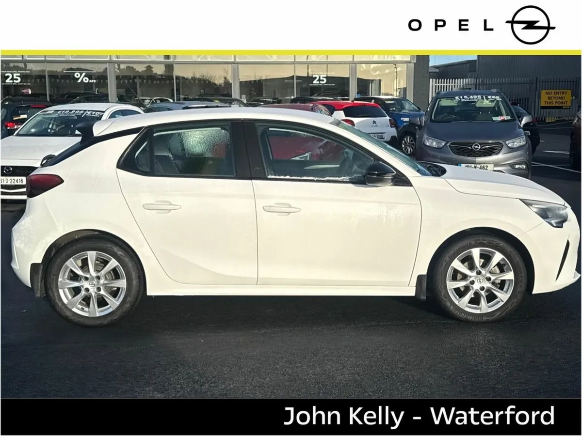 Opel Corsa SC 1.2i (75PS)1 OWNER FROM NEW - Image 4