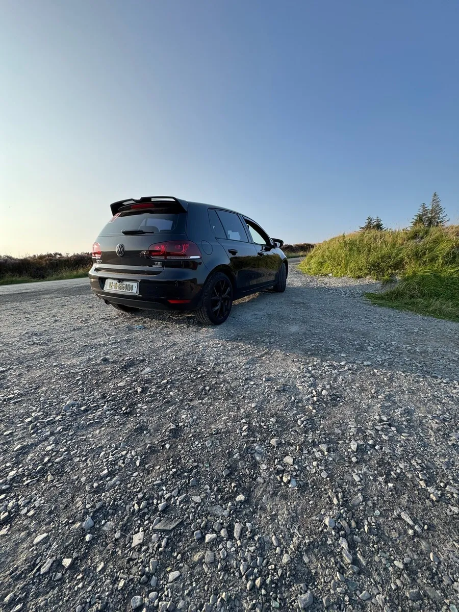 2012 1.2tsi Volkswagen Golf automatic - Image 3
