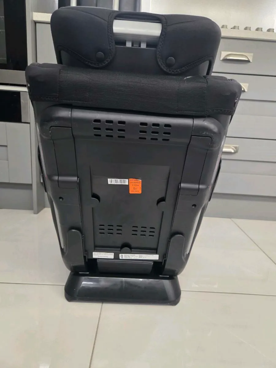 Joie Fortifi Group 1-2-3 Car Seat - Image 3