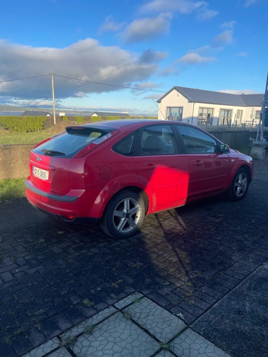 2007 Ford Focus - Image 4