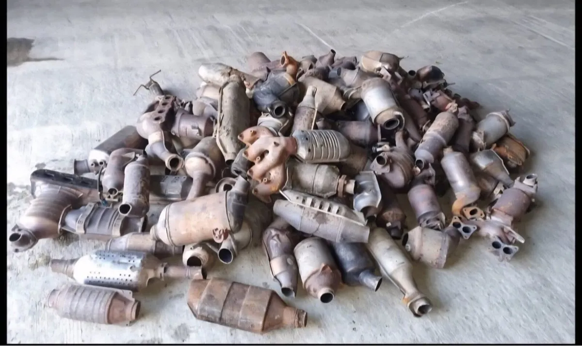 We buy DPF AND CATALYTIC CONVERTER DUST - Image 3