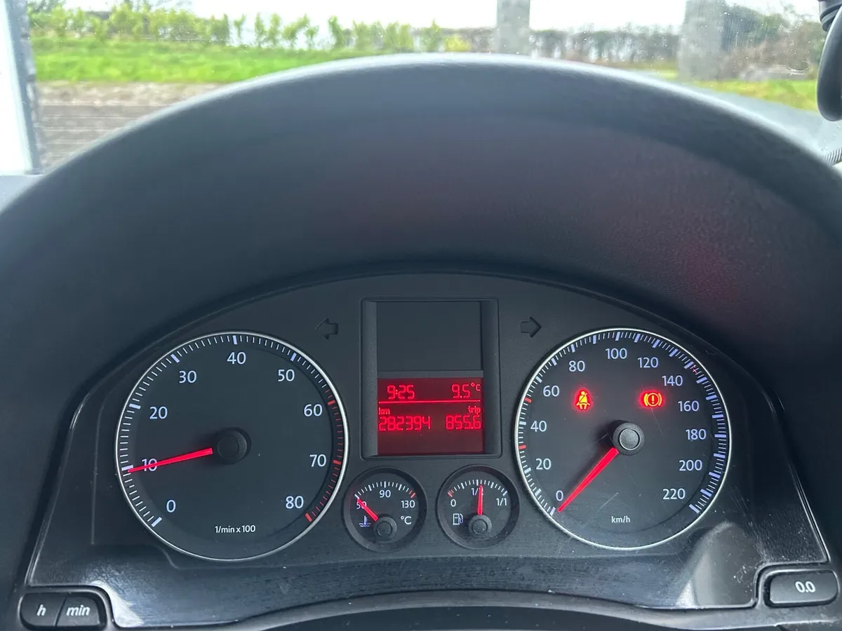 Volkswagen Golf 2007 - Image 4