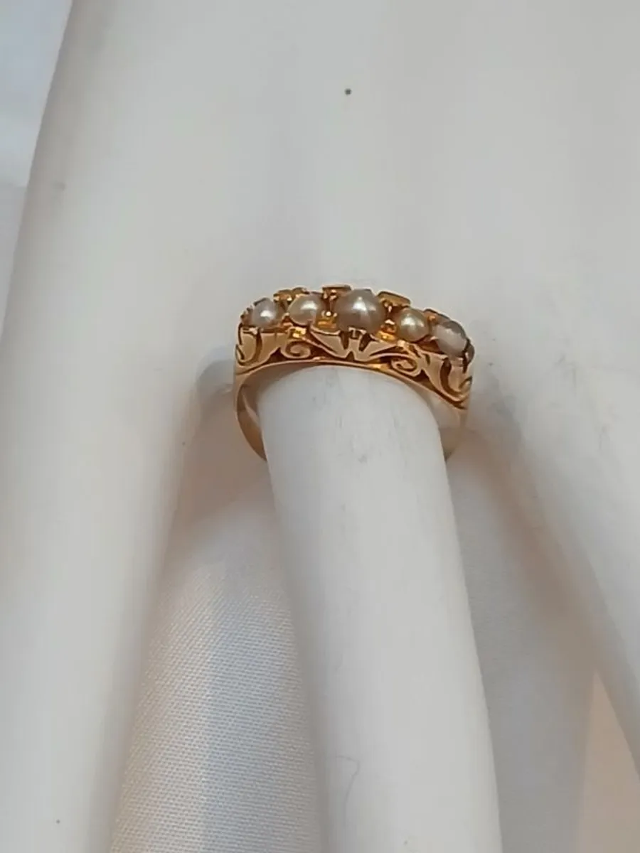 18K Antique Gold and Seed Pearl Ring - Image 3