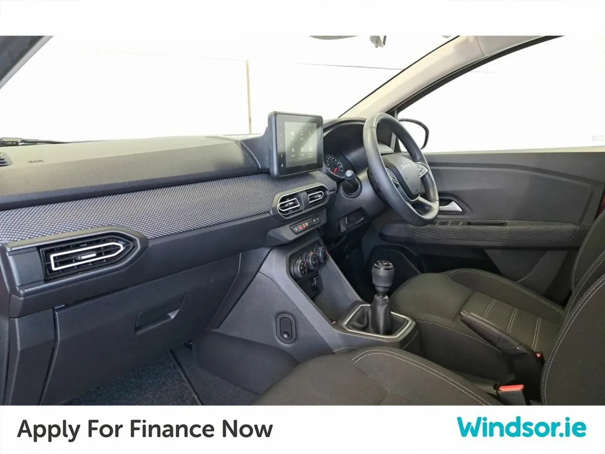 Dacia Sandero TCe 90 Comfort - Image 4