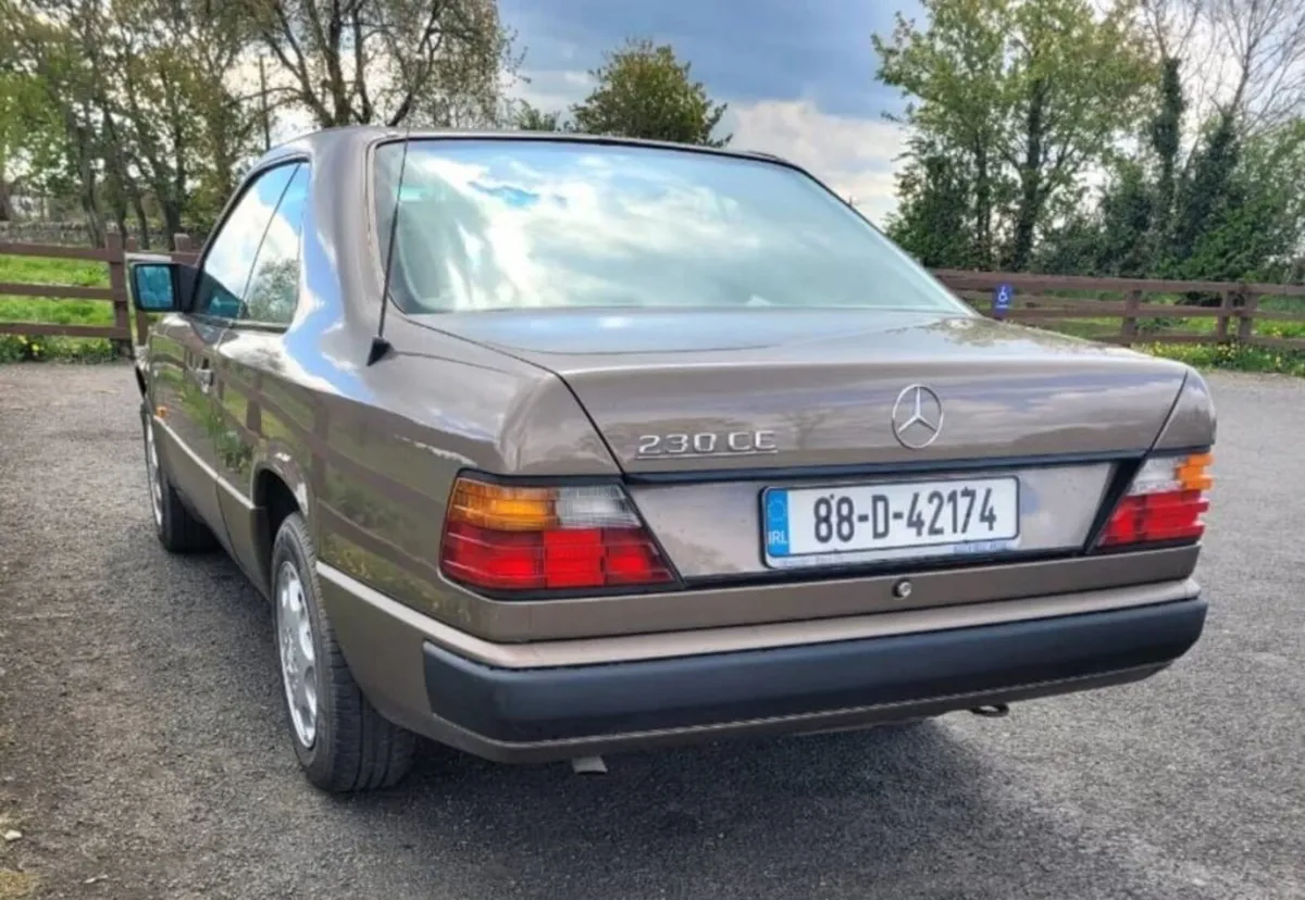 Mercedes-Benz Other 1988 - Image 1