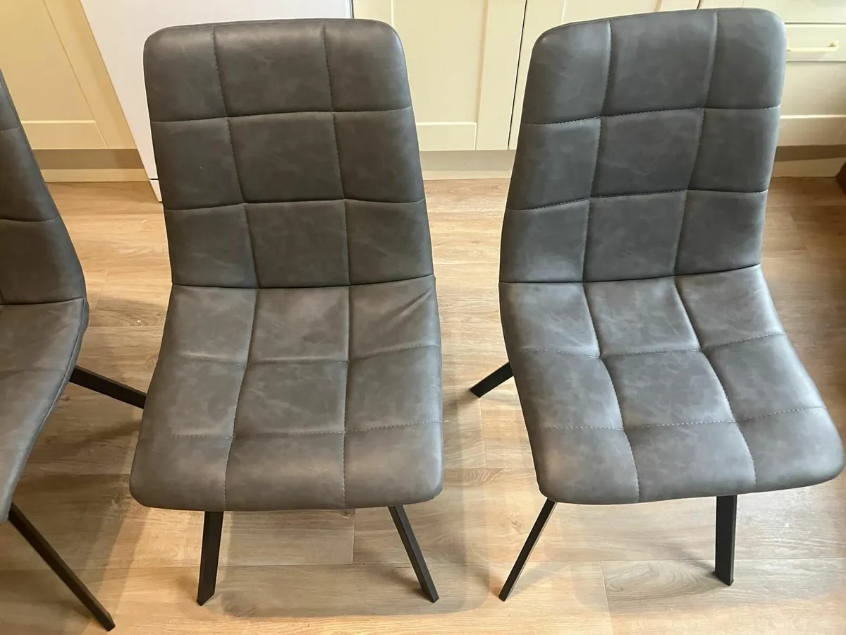 Dining chairs - Image 3