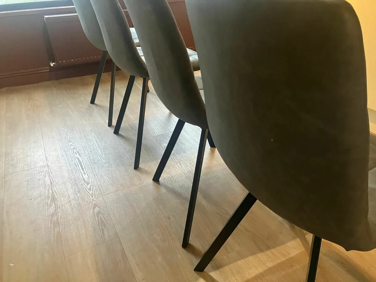 Dining chairs - Image 4