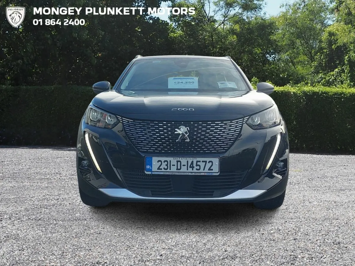 Peugeot 2008 *Low Mileage* 1.2  Allure - Image 2