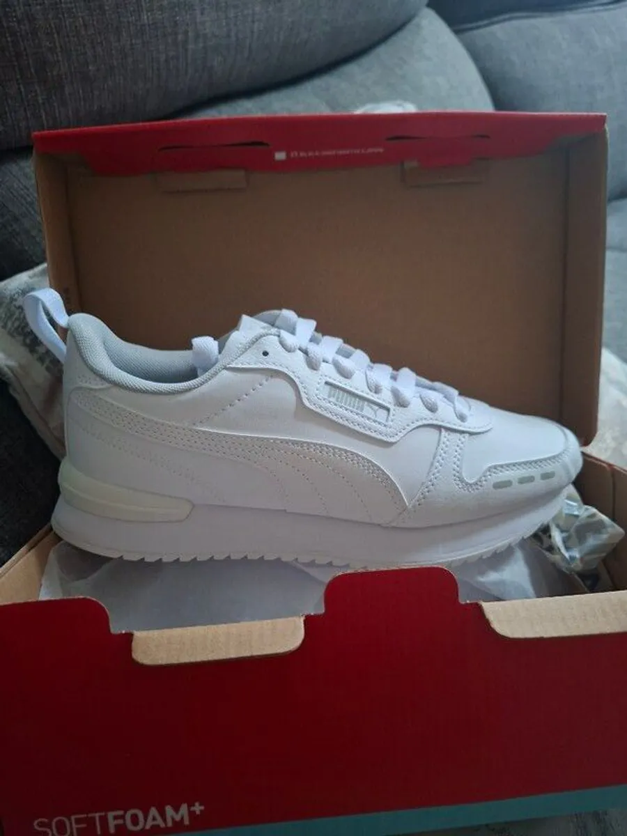 puma runners - Image 1