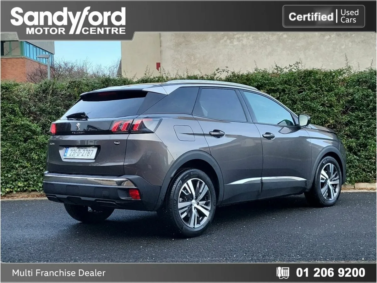 Peugeot 3008 1.2 AUTOMATIC 1.2 Petrol ALLURE - Image 4
