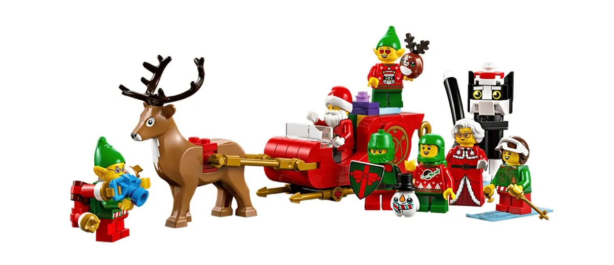 Lego Family Christmas Tree - Image 2