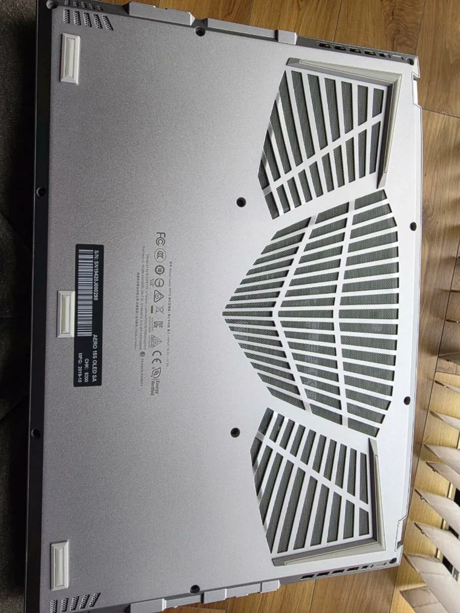 Aero 15S OLED - Image 2