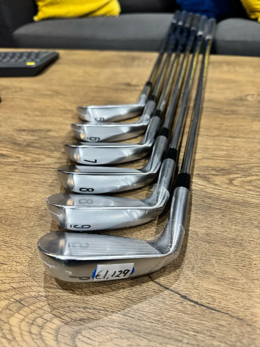 Srixon ZXi5 5-PW Irons S400 Tour Issue shafts - Image 4