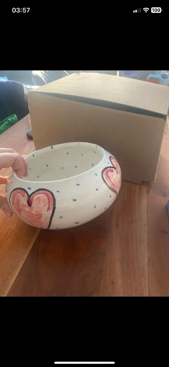 Pottery/Serving bowl - Image 3