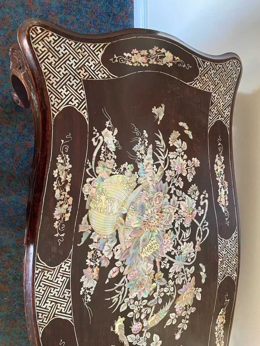 Console with mother of pearl inlay - Image 4