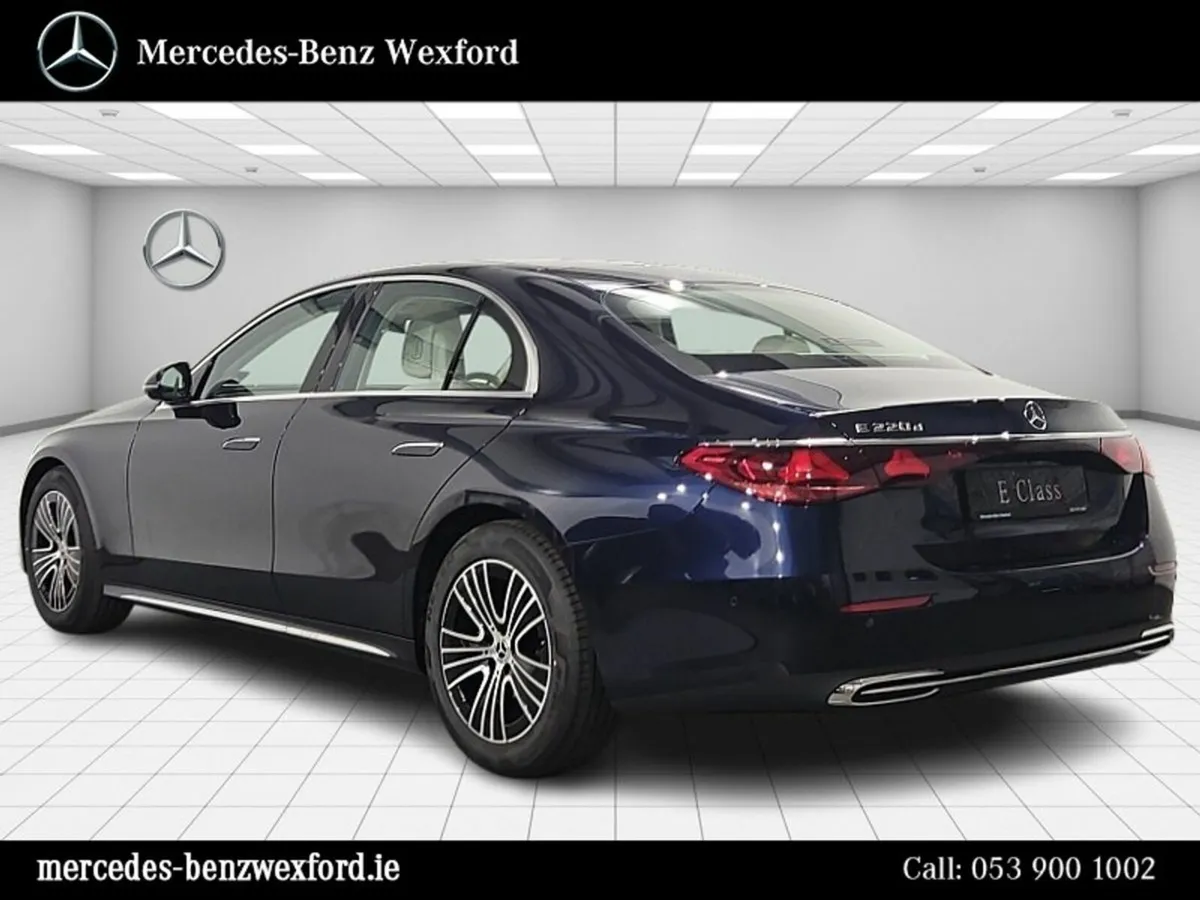 Mercedes-Benz E-Class E220D Exclusive Model - Image 4