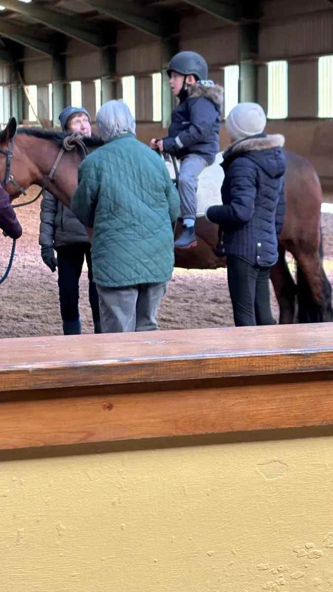 Food stall - Image 1