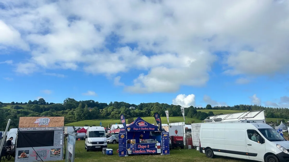 Food stall - Image 2