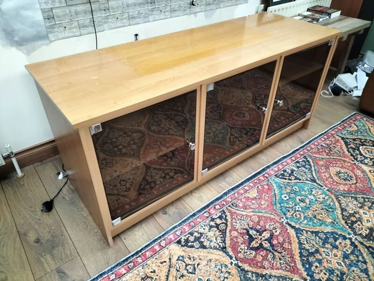 Tv/Hifi entertainment unit. - Image 2