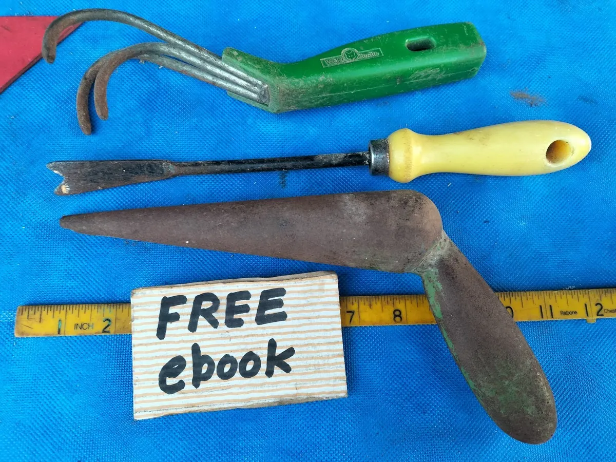 3 Gardening Tools - Image 1