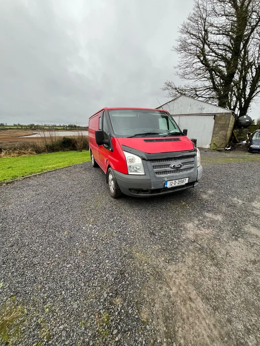Ford Transit 2.2 - Image 1