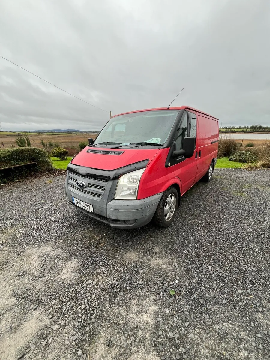 Ford Transit 2.2 - Image 2