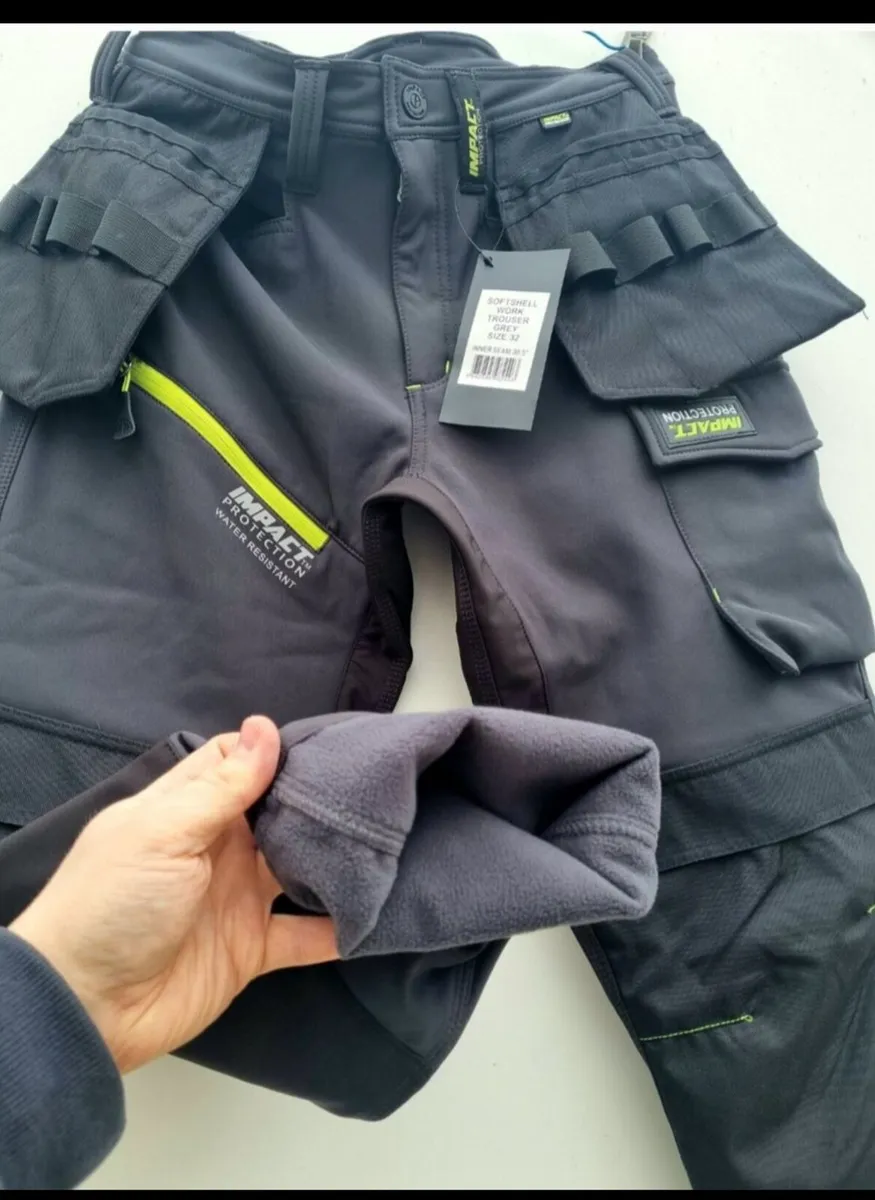 Soft shell fleece 🥶lined water resistant work - Image 2