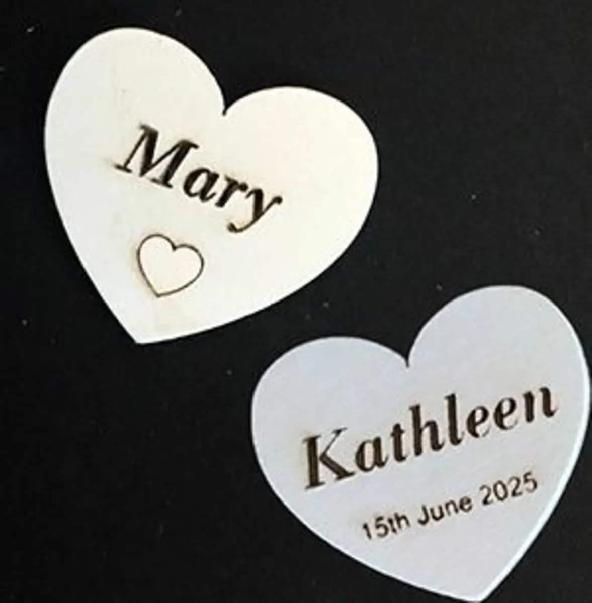 Table Place Names - Wooden Hearts Qty 5 - Image 1