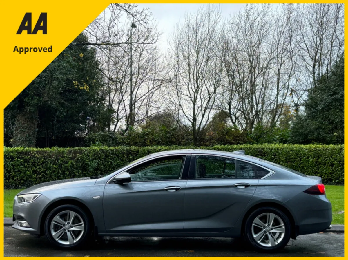 Opel Insignia 2.0 CDTI SE 2018 *NCT 02/28* - Image 4