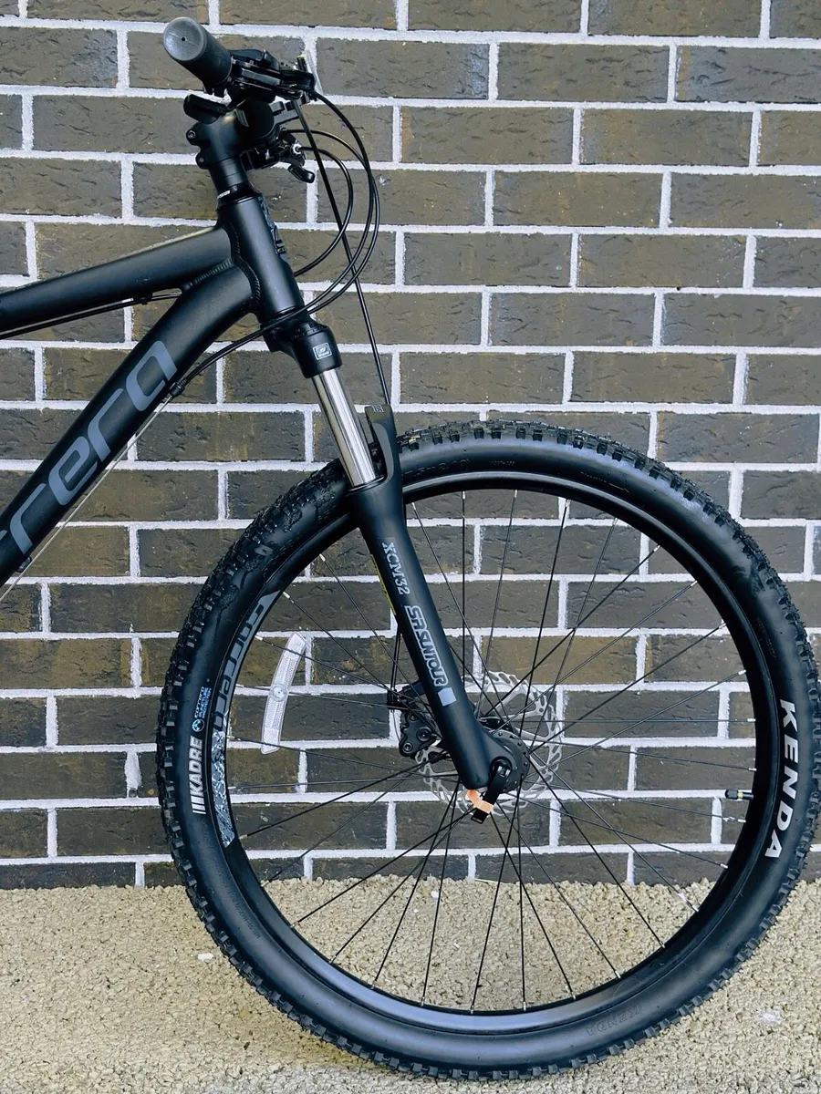 Carrera Vengeance mountain bike Medium frame - Image 3