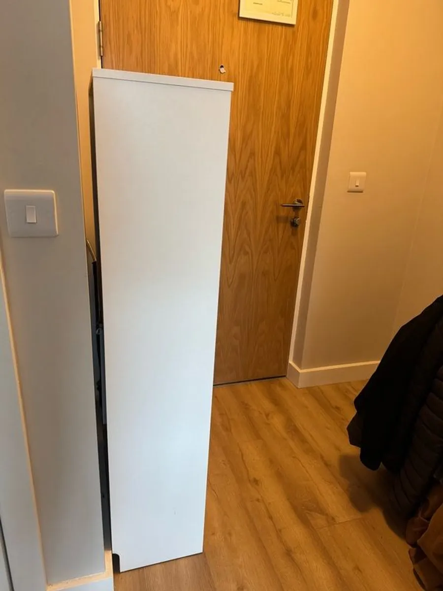 Shoe cabinet - Image 2