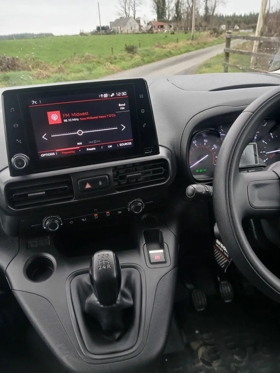 Citroen Berlingo 2021 - Image 4