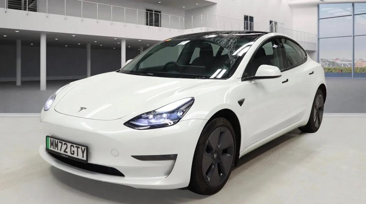 2022 Tesla Model 3 Long Range AWD saloon - Image 2
