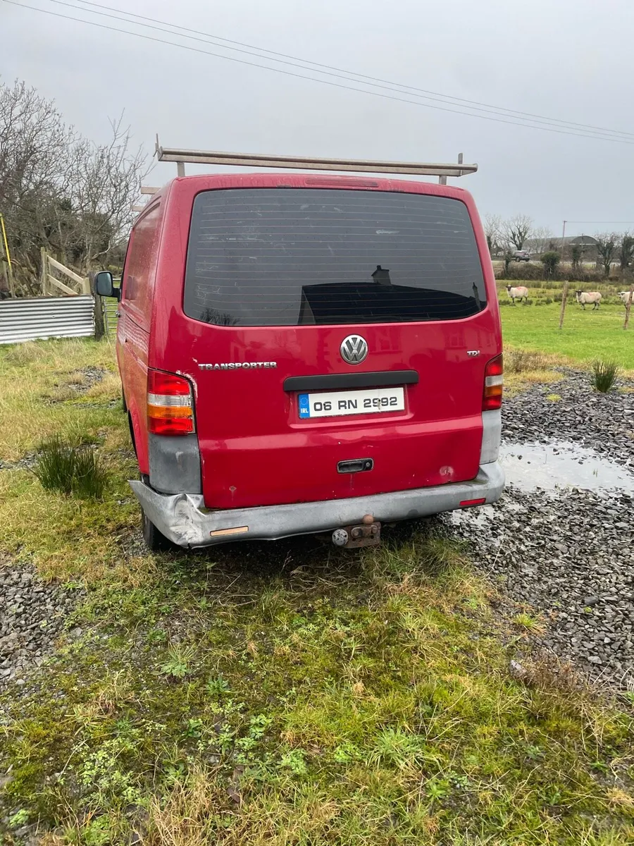 Volkswagen transporter - Image 4