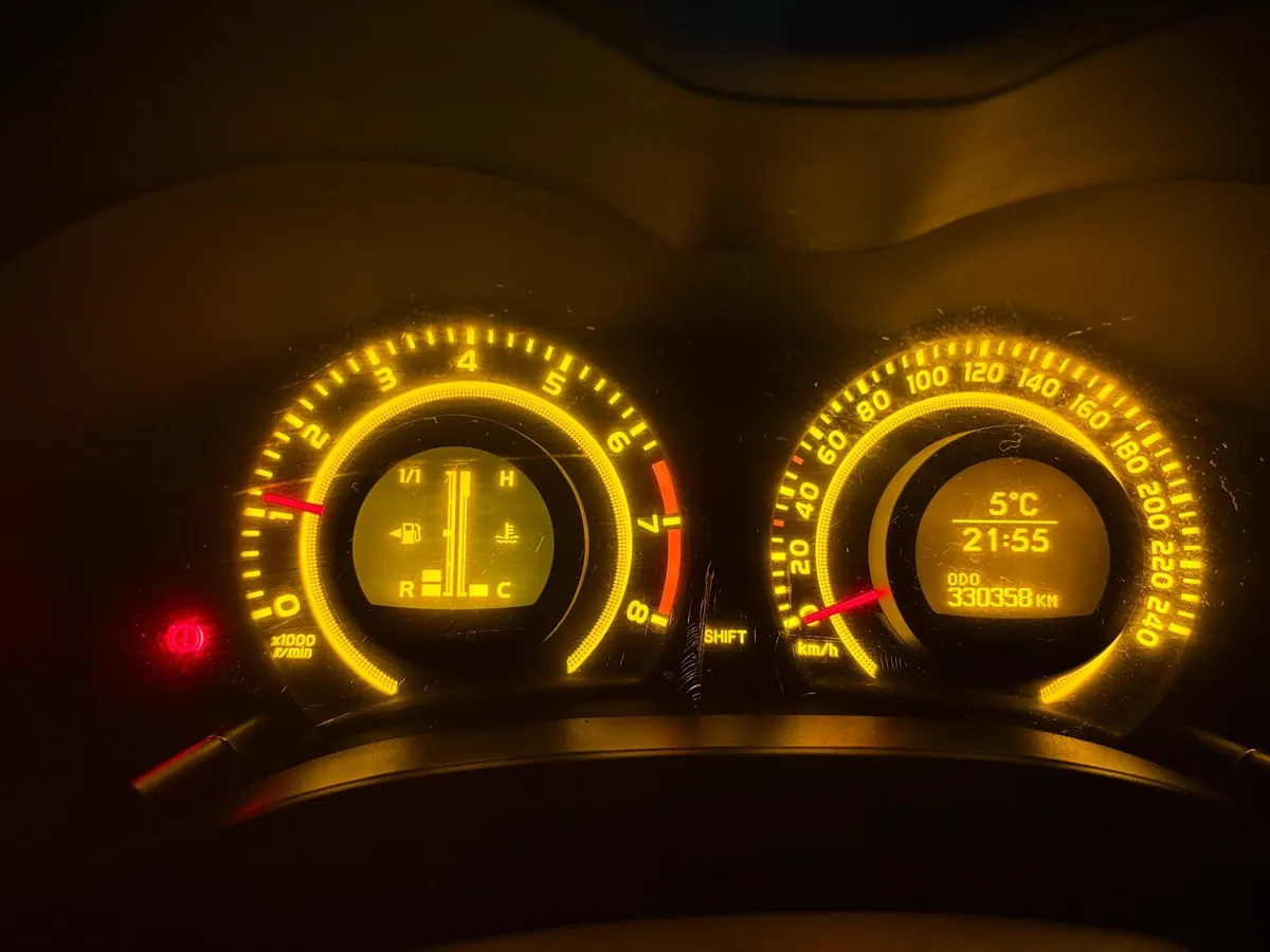 Toyota Corolla - Image 4