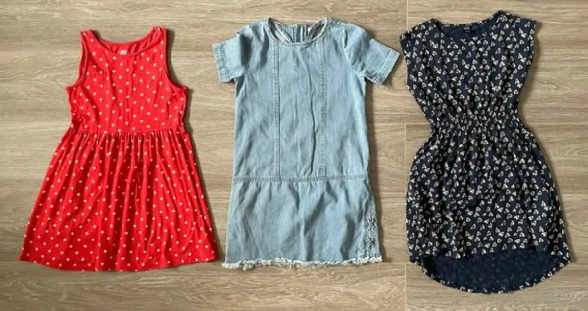 Girls Clothes Bundle: 8-9yrs - Image 4