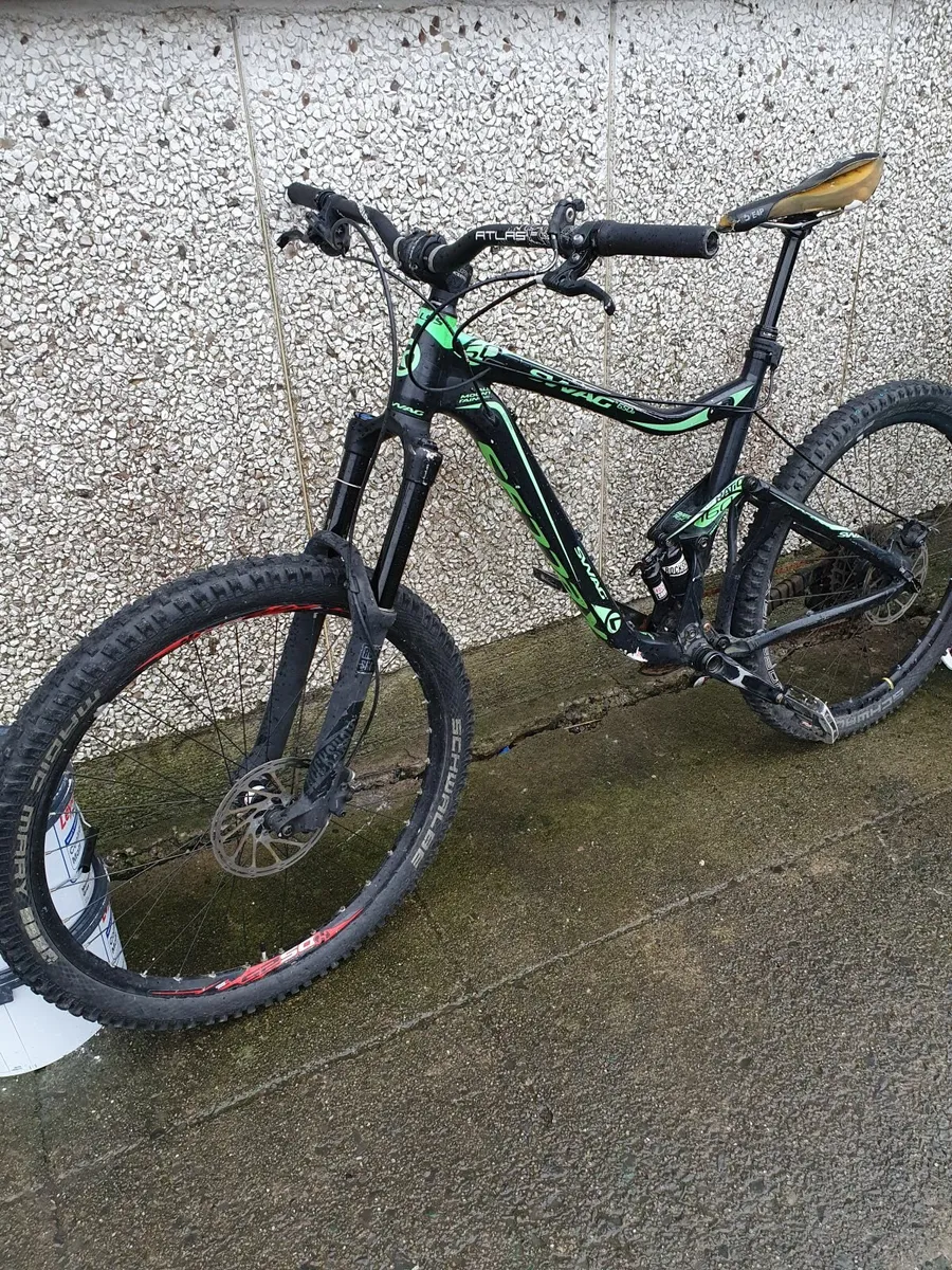 Full suspension mountain bike - Image 1